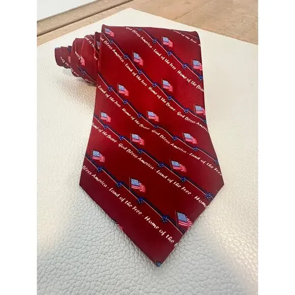 American flag tie God bless America, land of the free NWOT